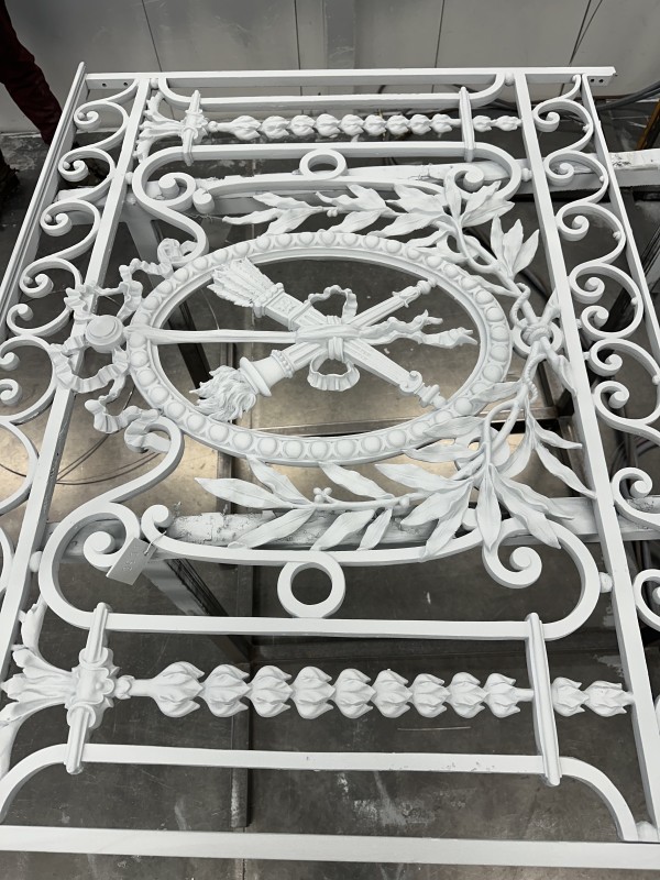 métallisation et thermolaquage de garde corps ancien pour l hôtel NEGRESCO