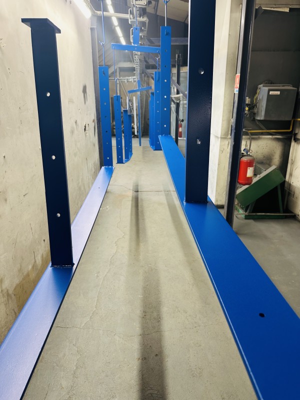 métallisation et thermolaquage en C5 pour une passerelle piétonne pour le port de Martigue dans les Bouches du Rhône