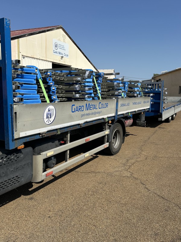 thermolaquage de grille de clôture pour un collège et livraison dans le 13 à martigues Ral 7003 ft