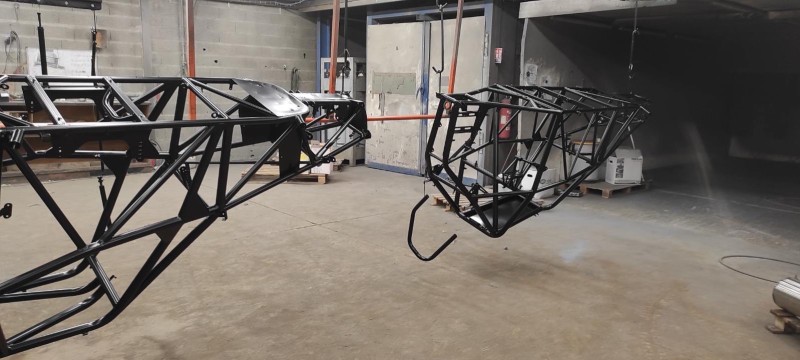 thermolaquage de chassis pour kart cross en RAL 9005 dans le gard 30