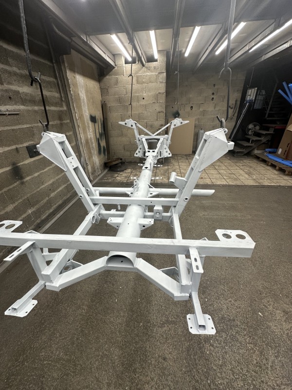 CHASSIS  RAL 9055 +METALISATION
