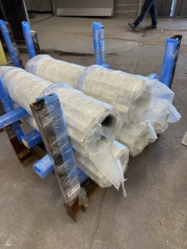 thermolaquage et métallisation de bornes escamotables pour un client de Roquemaure