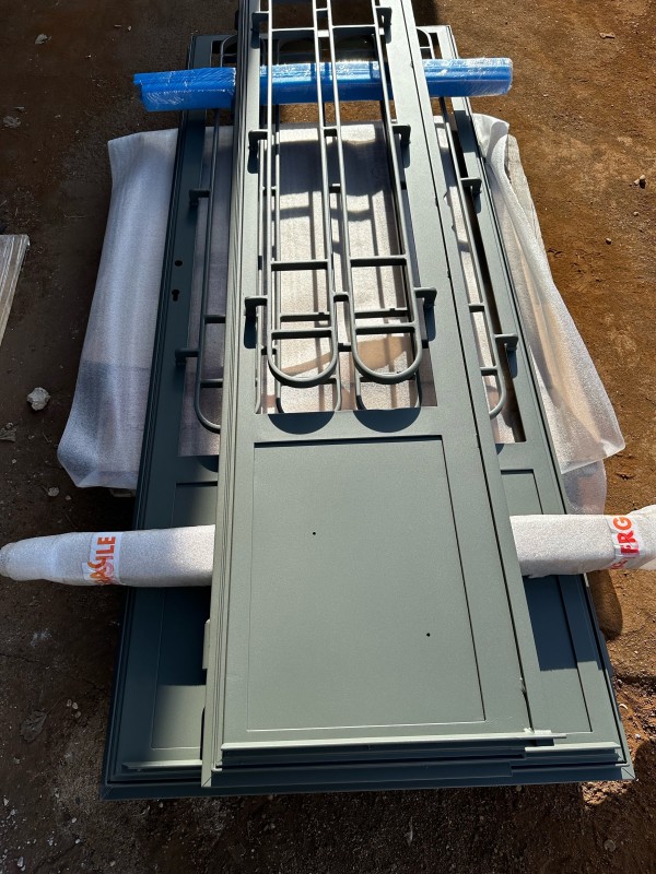 thermo-laquage en RAL 7010 pour un ferronnier Monsieur ROUX  à Milhaud dans le gard