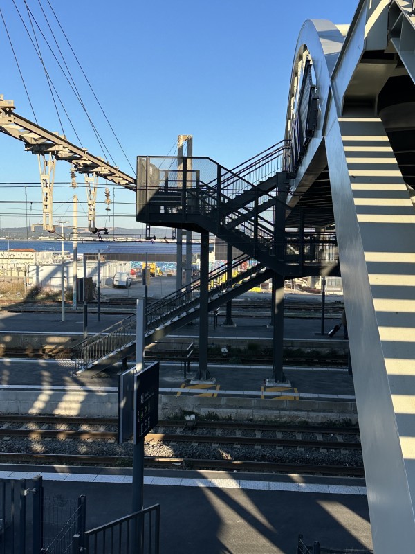 garde corp chantier passerelle sncf sete