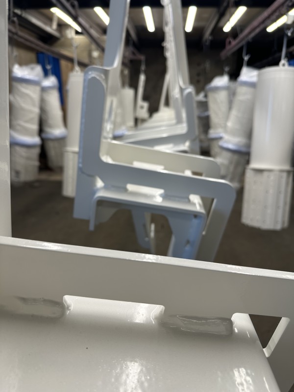 pièces acier métallisé et thermolaqué