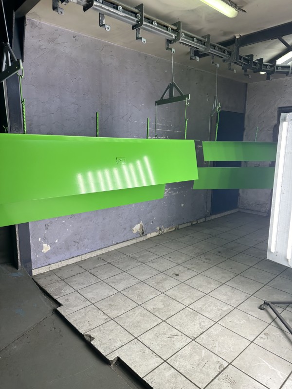 Thermolaquage de plaque de tôle acier pour un skate park