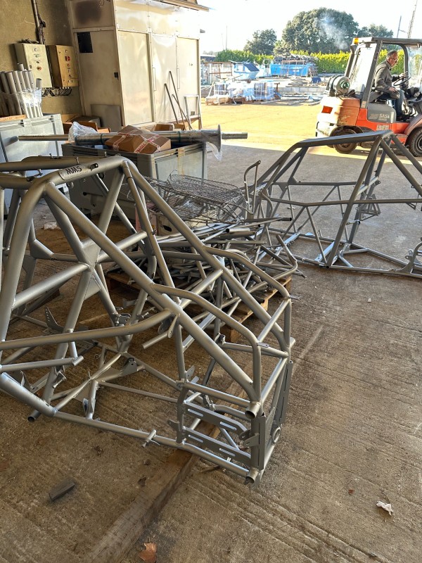 thermolaquage de chassis pour kart cross en RAL 9005 dans le gard 30