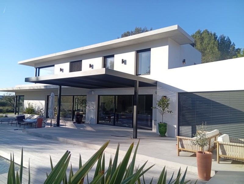 thermolaquage d ouvrages d un client ferronnier compagnon du devoir sur Nimes 