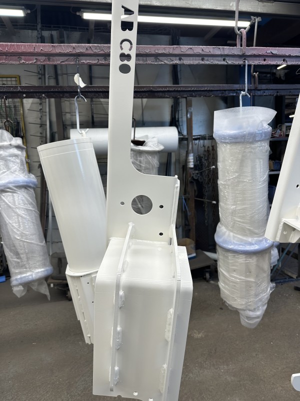 pièces acier thermolaqué et métallisé