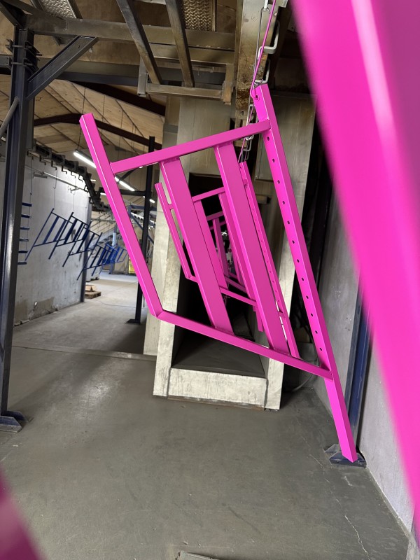 thermolaquage de pièces alu pour un fabricant de mobilier canin plusieurs RAL