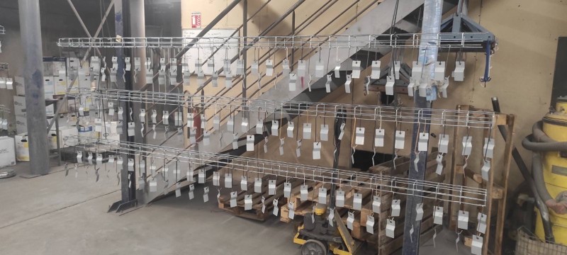 thermo laquage d ouvrages acier en RAL 9005 satin industriel