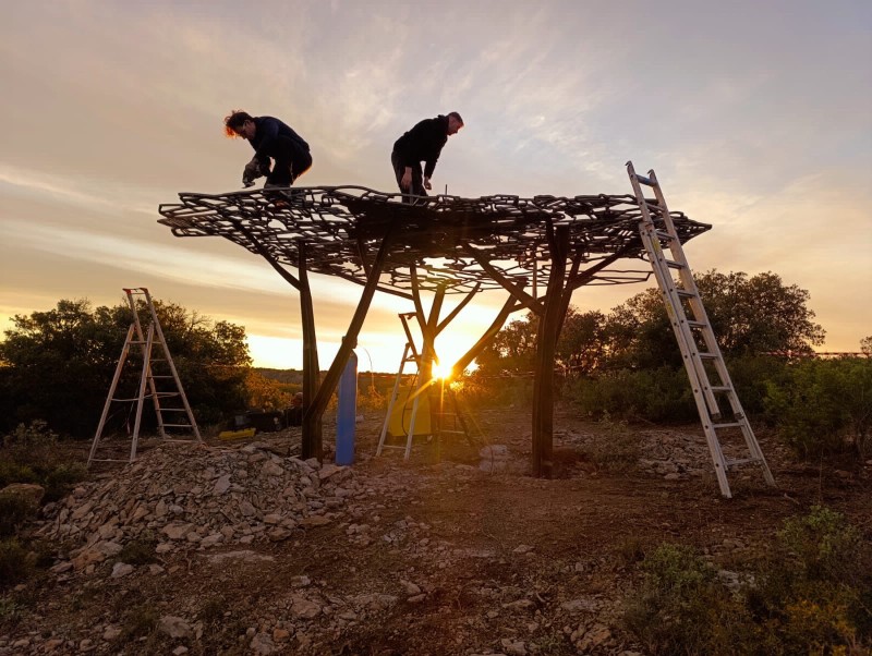 thermolaquage de sculptures arbres et livraison en Ral corten 