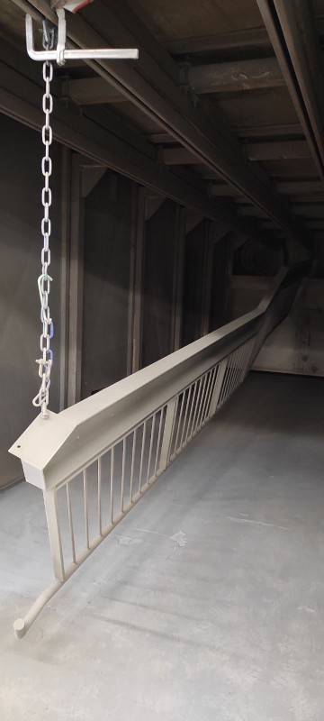 métallisation et thermolaquage d ouvrage pour un escalier d’ un client en RAL 7022 situé à Port de Bouc dans le 13